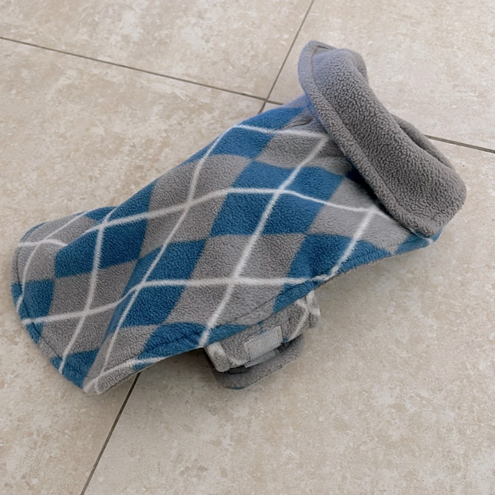 Petco dog reversible fleece plaid vest